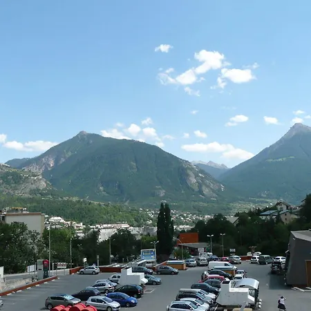 فندق Serre Chevalier 3*