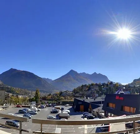 Serre Chevalier Отель